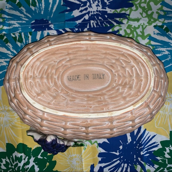 Vintage MADE IN ITALY Woven Look Ceramic Basket Oval Bowl Grapes Vineyard EXC - Picture 8 of 9